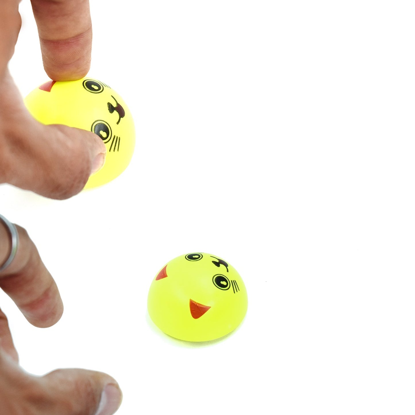 4419 30PCS PULL BACK SMILEY TOY DeoDap