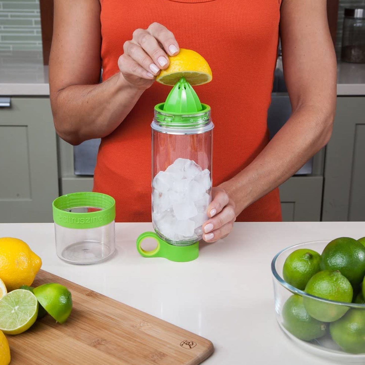 2474A  CITRUS JUICER BOTTLE  INSTANT JUICE SPORTS BOTTLE  JUICE MAKER INFUSER BOTTLE