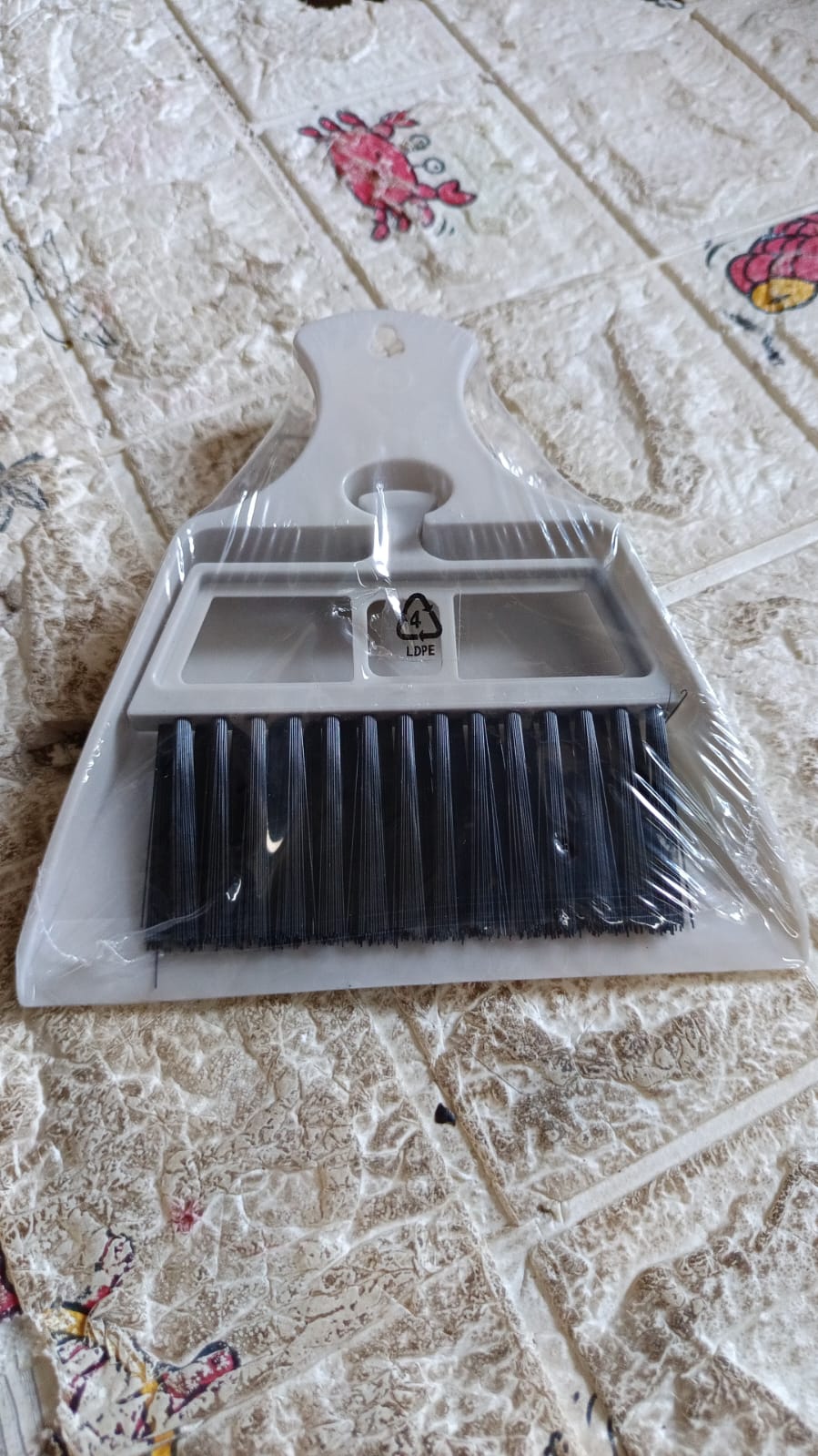 8748 Dustpan Supdi with Brush, Dustpan For Car Office Desk, Wardrobe, Dinning Table, laptop, Keyboard Cleaning, Multipurpose Cleaning