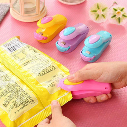 0215 Hand Held Sealer (Mini Sealing Machine)