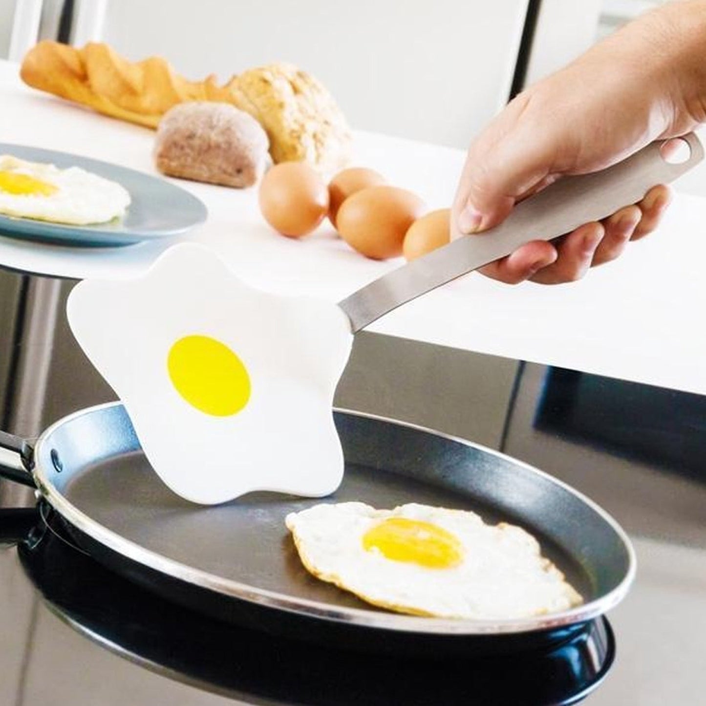 2338 Egg Shape Nylon Turner Non Stick Frying Shovel Fried Fish Omelet Spatula Pancake Pizza Pinball Cooking Tools Kitchen Utensils DeoDap